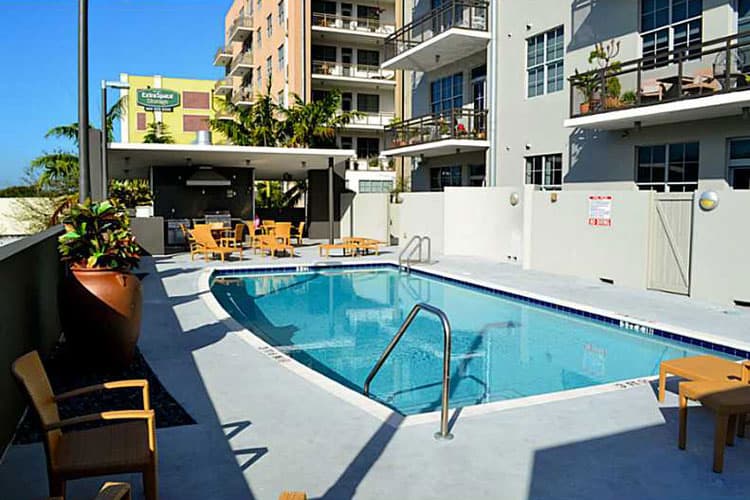 The Mills Lofts Fort Lauderdale Pool