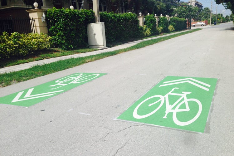 Fort Lauderdale Sharrow Green Box Bicycle