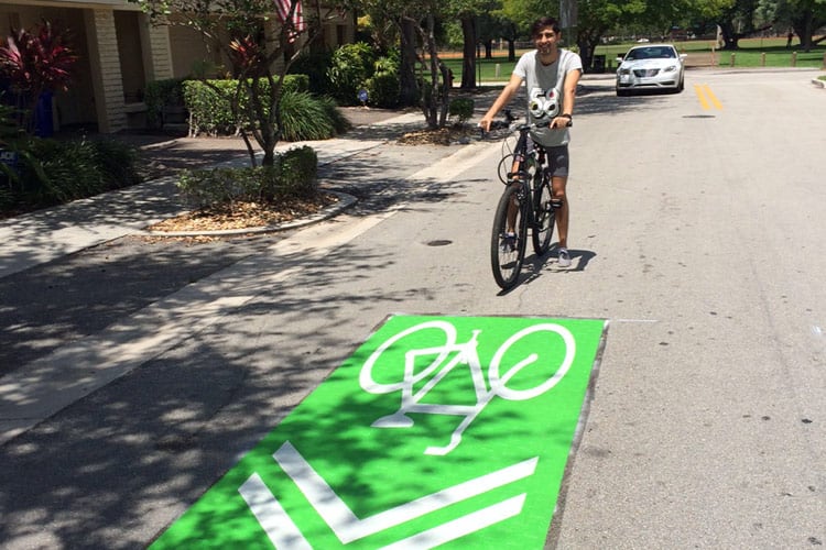 Sharrow Fort Lauderdale Green Sign White Bicycle