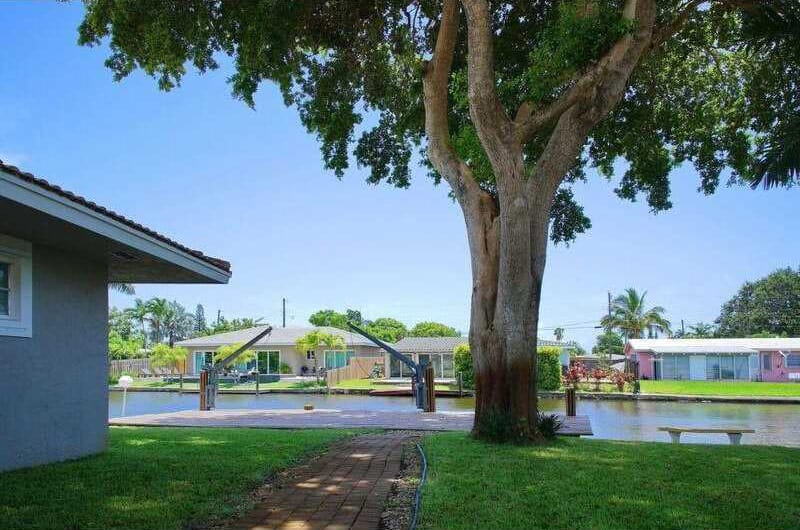 Wilton Manors Waterfront Homes 2932 NE 1st Ter