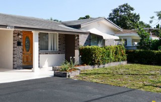 4870 NE 6th Ave Oakland Park FL 33334