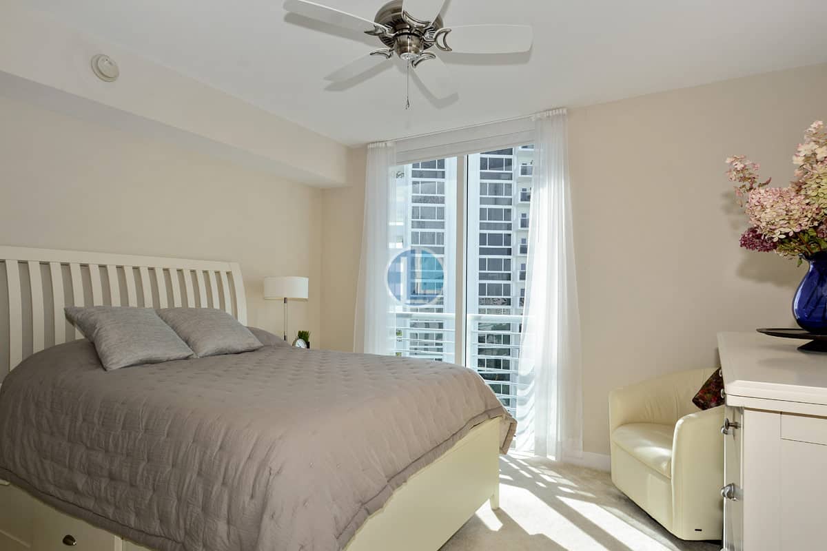 2821 N Ocean Blvd Unit 1107S Ft Lauderdale FL 33308 Guest Bedroom