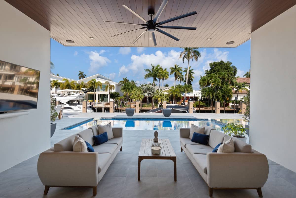 Outdoor Living Room 424 Coconut Isle Drive Fort Lauderdale Las Olas Waterfront Home