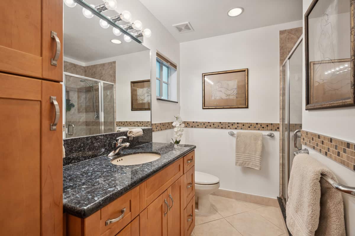 Primary Bath 720 SE 6th Terrace Pompano Beach FL 33060