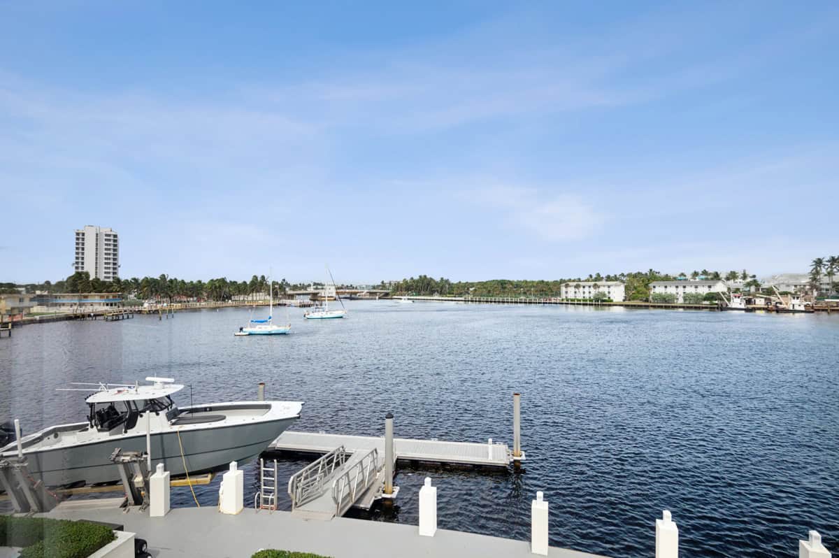 Dock View 2400 Bay Drive Pompano Beach FL 33062