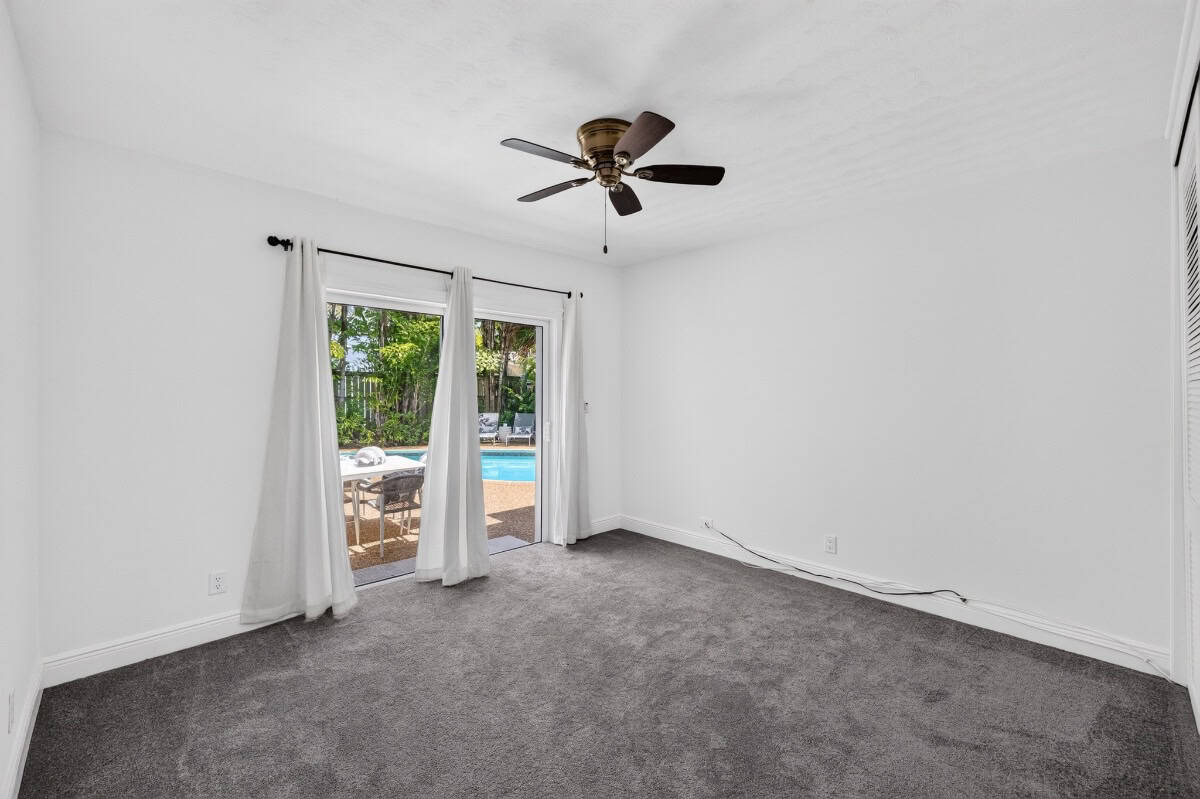 38-Bedroom-1318-SE-12th-Way-Fort-Lauderdale-FL-33316